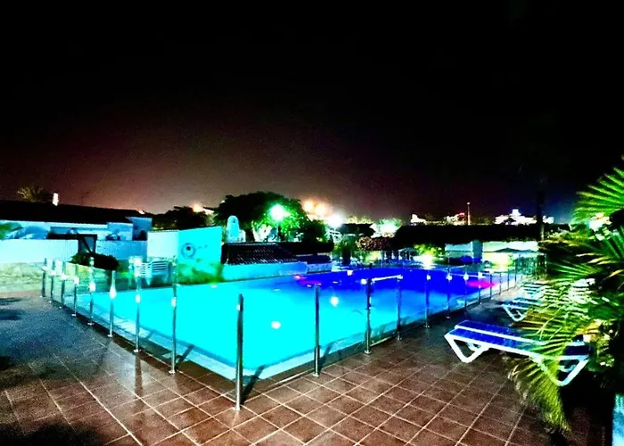 Host Yumbo - Private Terrace Aa *