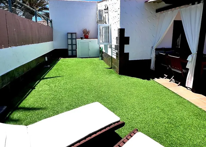 Host Yumbo - Private Terrace Aa